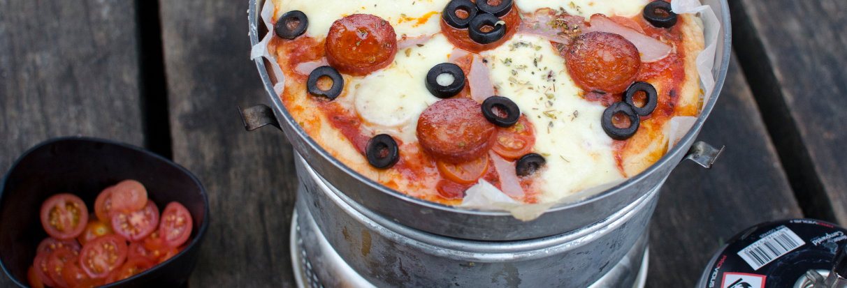 Opskrift: Pizza på Trangia