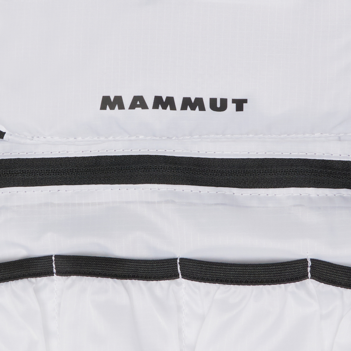 Mammut Rollup Essentials Kit toilettaske, 18 x 25 x 4 cm (Black)