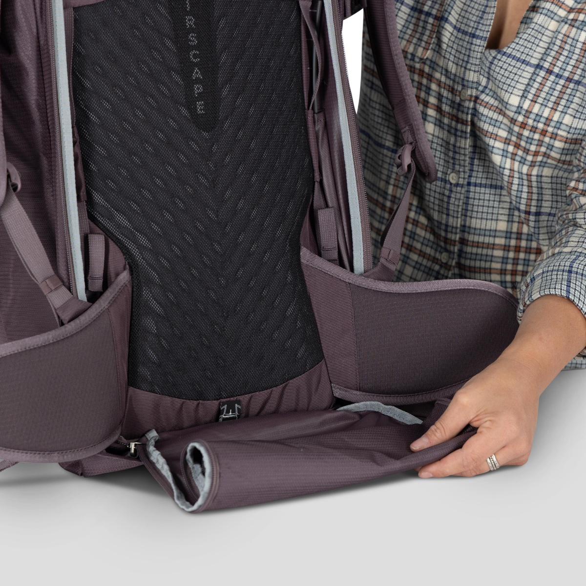 Osprey Fairview 40 rejserygsæk 40 L, dame (Graphite Purple)