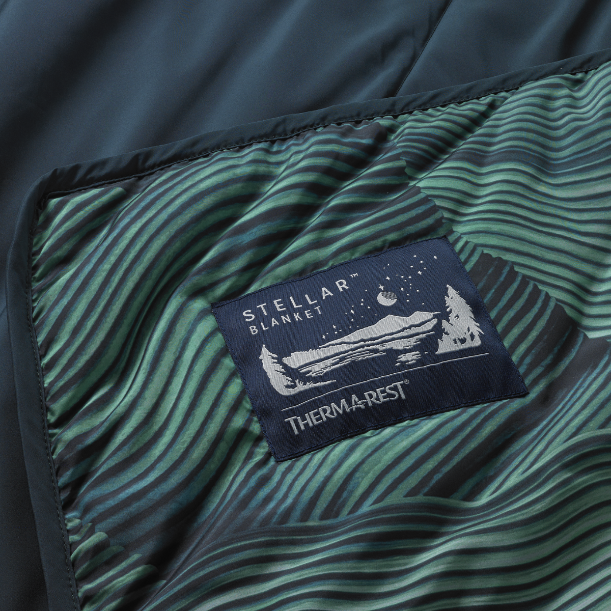 Therm-a-Rest Stellar Blanket (Green Wave Print)